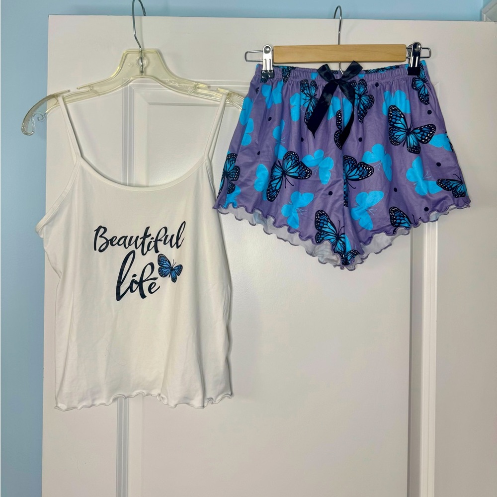 ๐6/$15๐ NWOT Butterfly Pajama Set - Picture 1 of 5